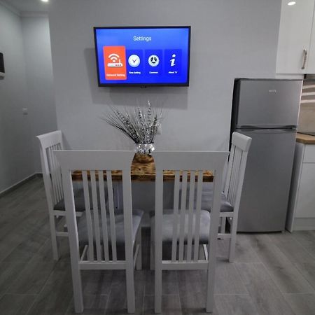J&M Luxury Apartments Saranda Ngoại thất bức ảnh