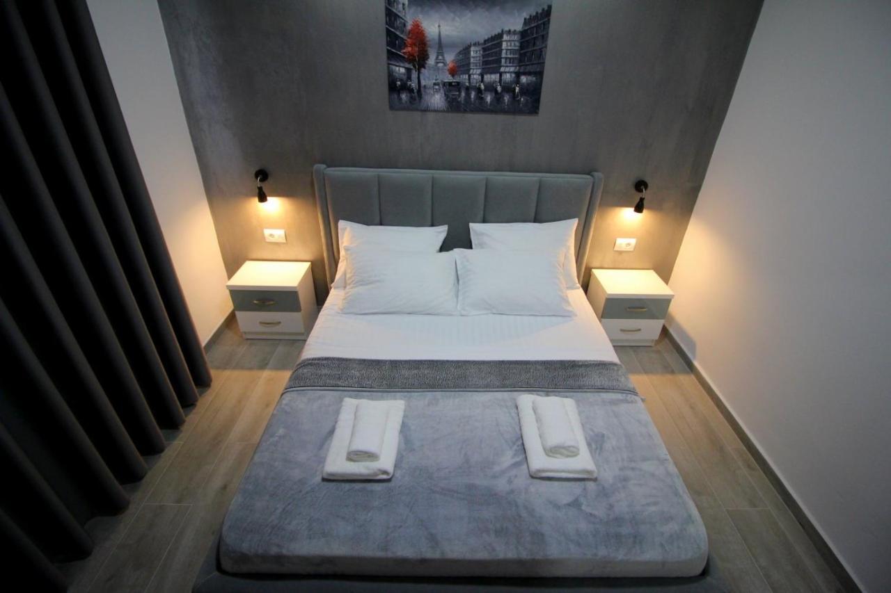 J&M Luxury Apartments Saranda Ngoại thất bức ảnh