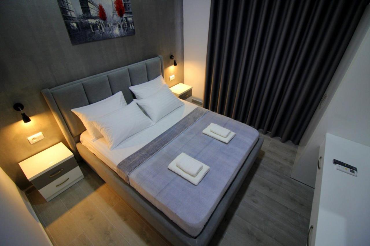 J&M Luxury Apartments Saranda Ngoại thất bức ảnh