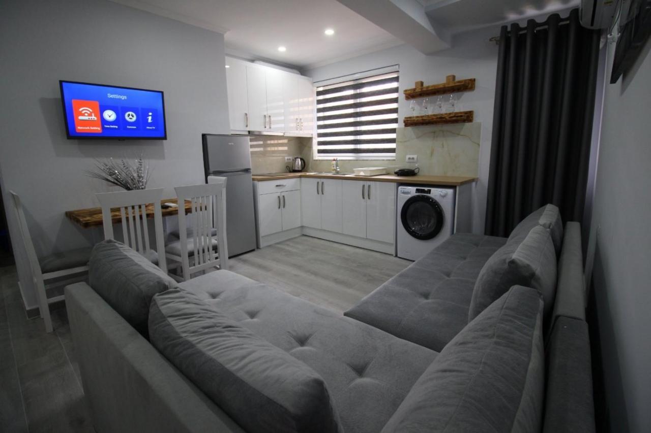 J&M Luxury Apartments Saranda Ngoại thất bức ảnh