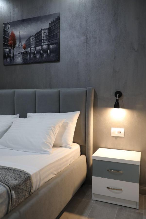 J&M Luxury Apartments Saranda Ngoại thất bức ảnh