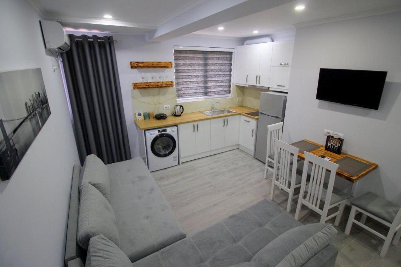 J&M Luxury Apartments Saranda Ngoại thất bức ảnh